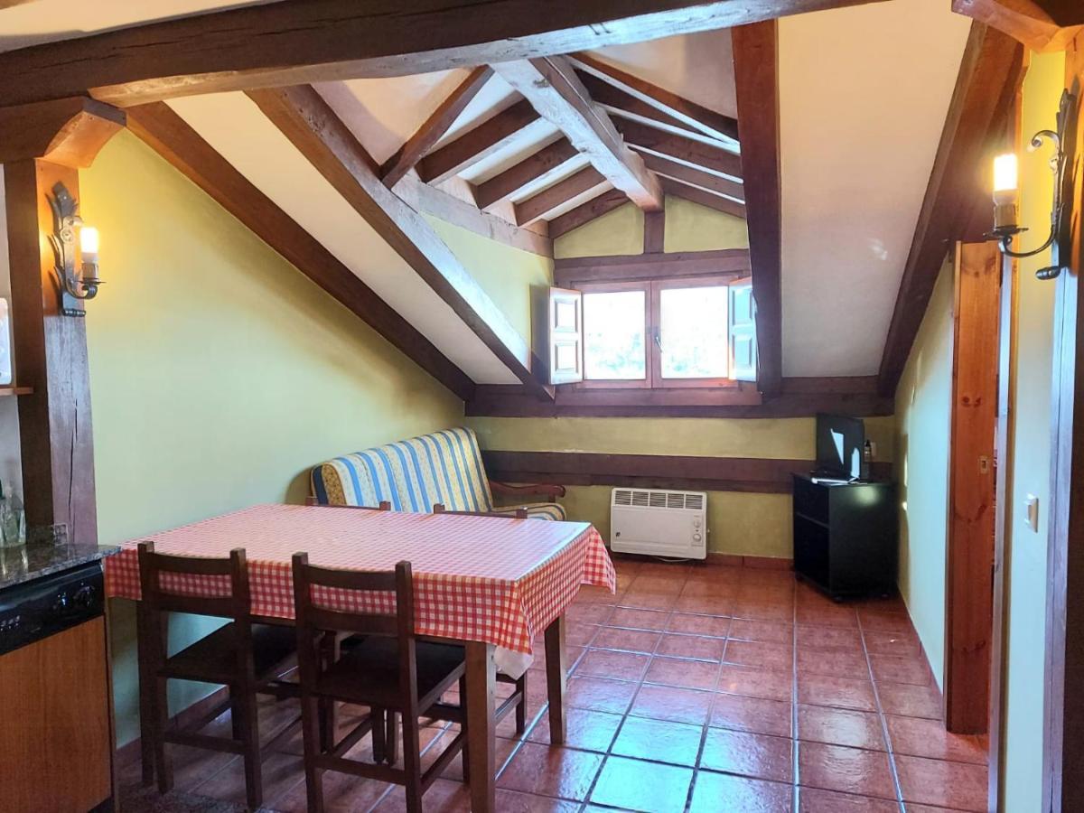 Apartamentos Rurales Las Rocas De Brez Camaleño Екстериор снимка
