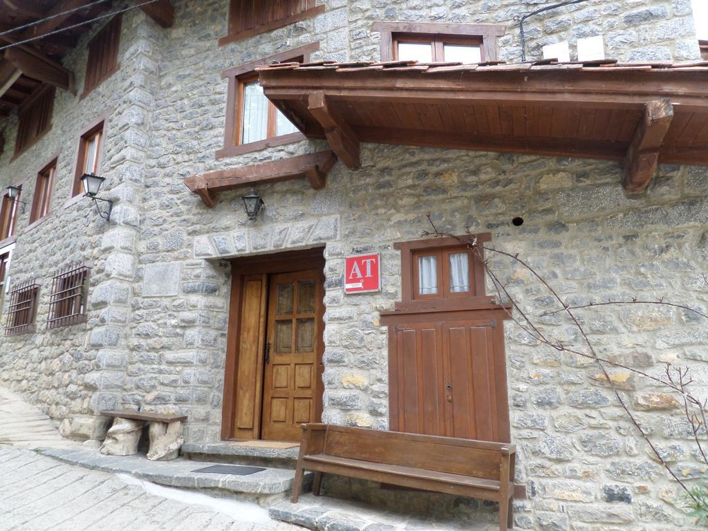 Apartamentos Rurales Las Rocas De Brez Camaleño Екстериор снимка