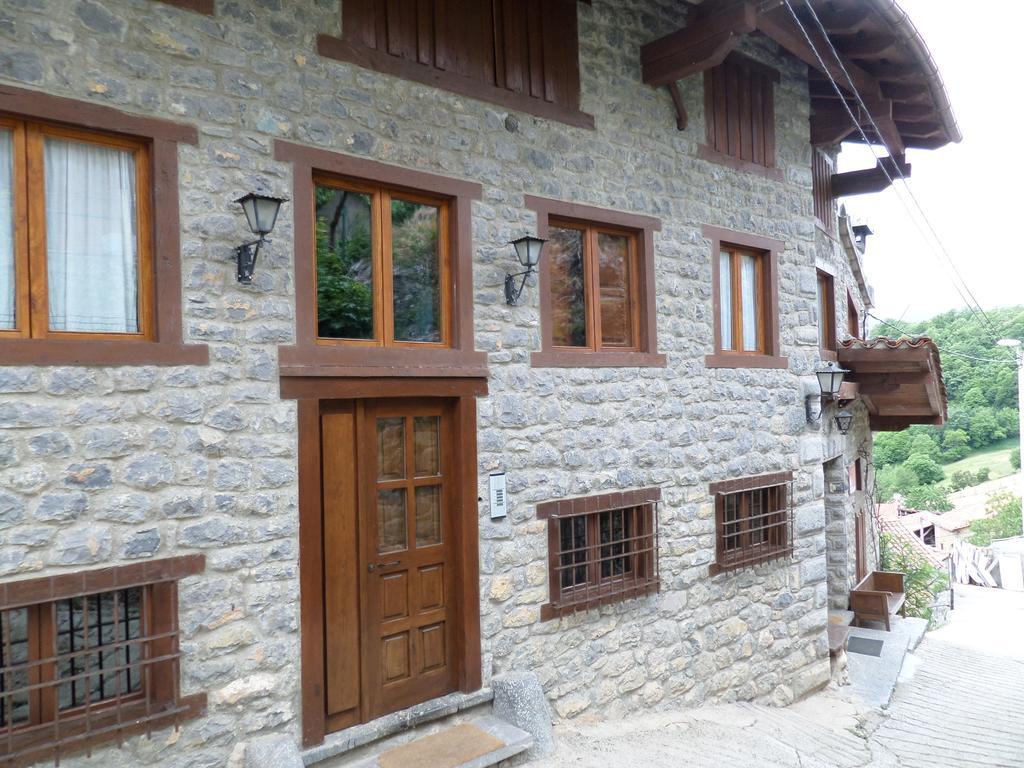 Apartamentos Rurales Las Rocas De Brez Camaleño Екстериор снимка