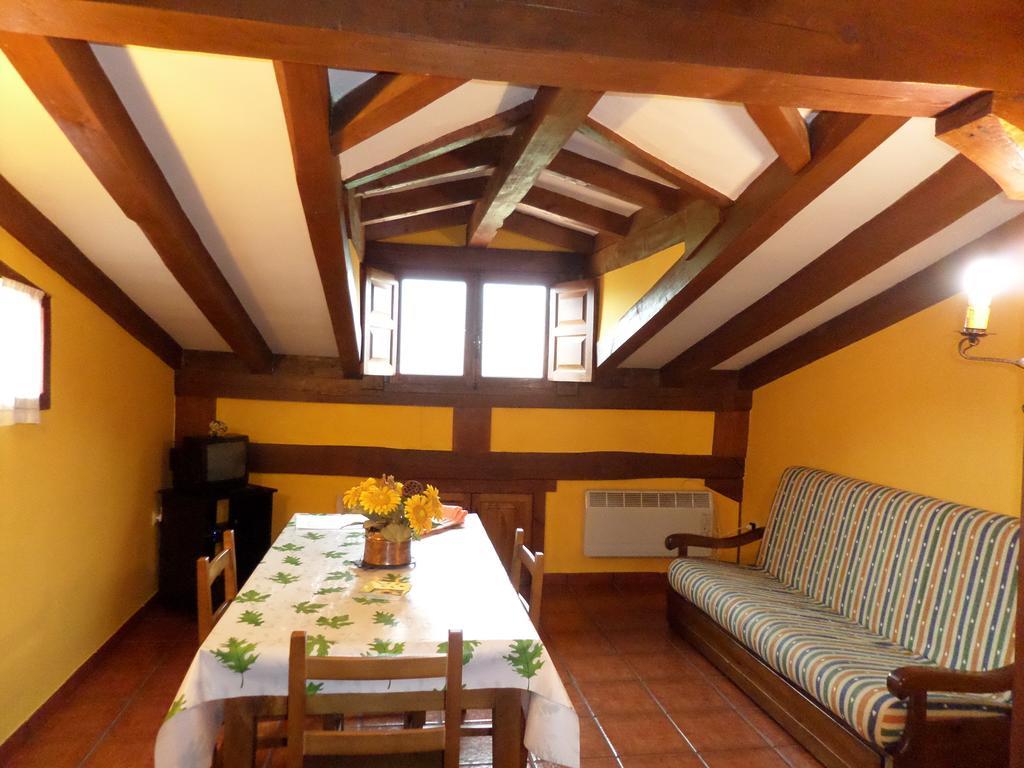 Apartamentos Rurales Las Rocas De Brez Camaleño Стая снимка