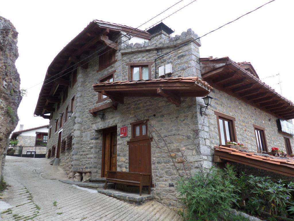 Apartamentos Rurales Las Rocas De Brez Camaleño Екстериор снимка