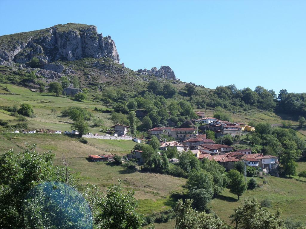 Apartamentos Rurales Las Rocas De Brez Camaleño Екстериор снимка