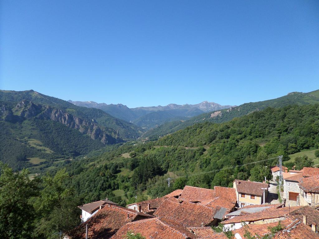 Apartamentos Rurales Las Rocas De Brez Camaleño Екстериор снимка
