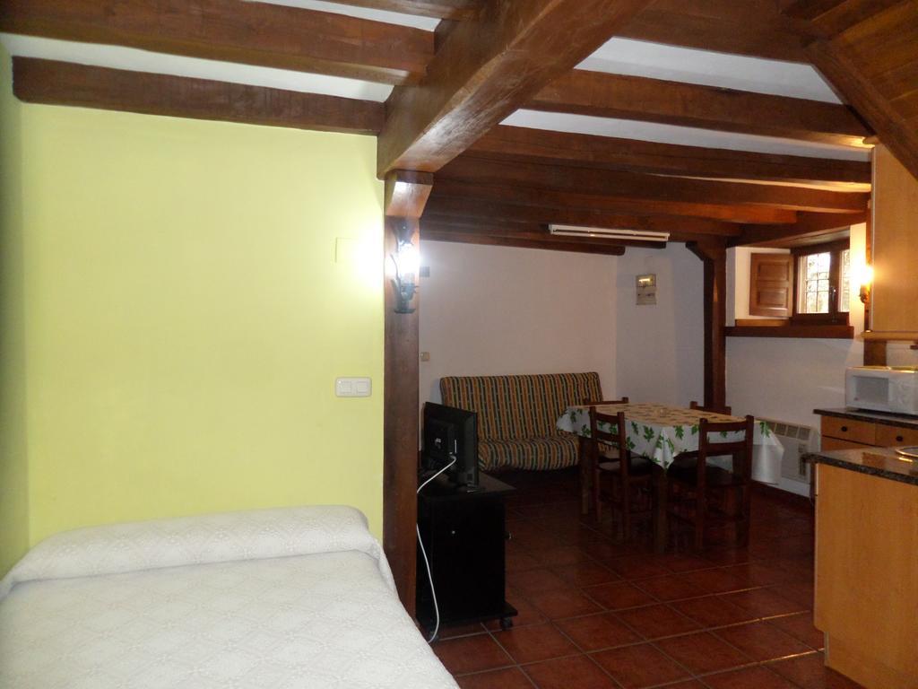 Apartamentos Rurales Las Rocas De Brez Camaleño Екстериор снимка